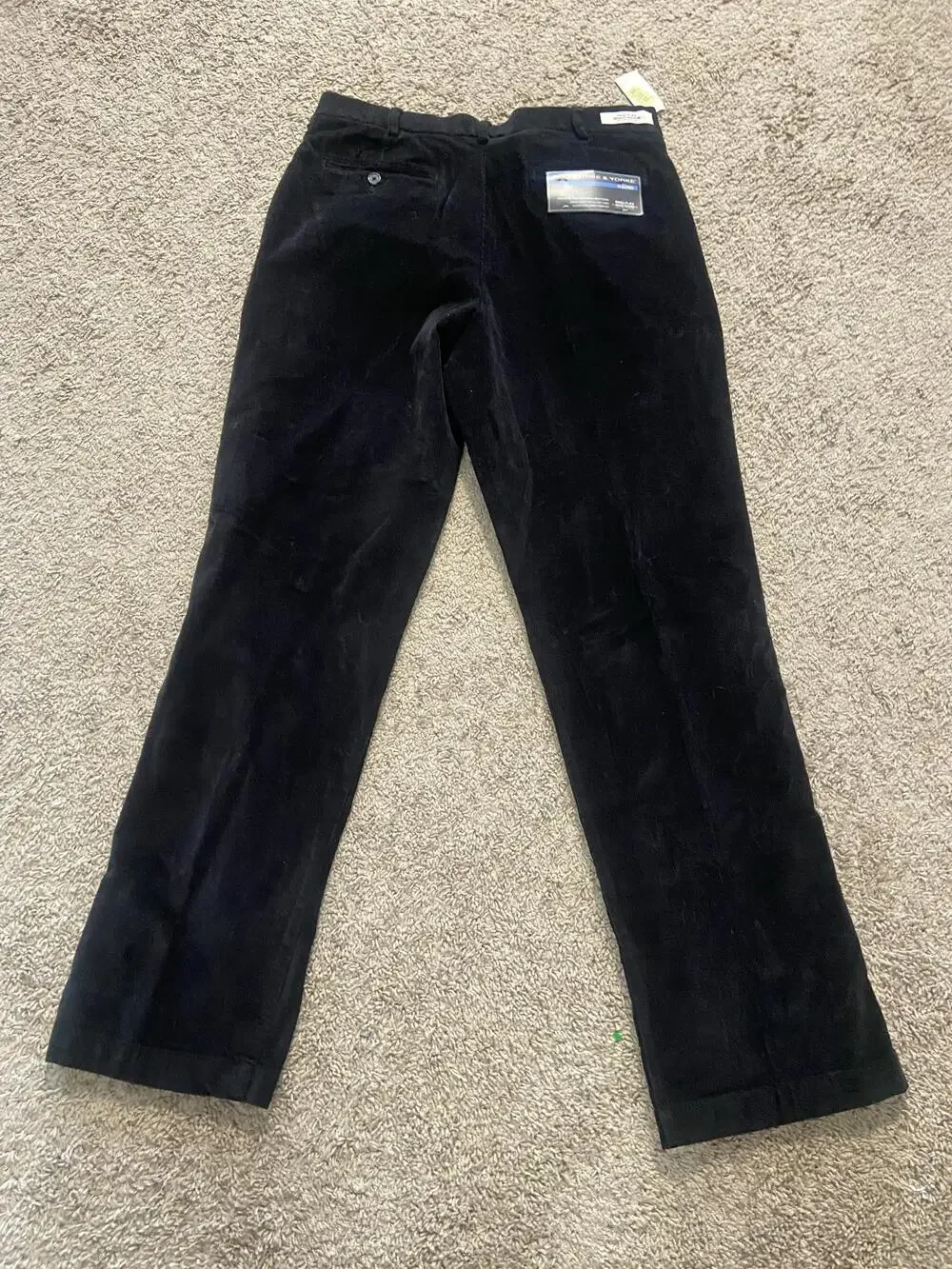 Roundtree & Yorke Pants Mens 34x34 Black Corduroy Pleated Straight Leg Stretch